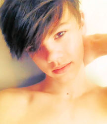 cute boys 40  5e114f5f9c66b.jpg