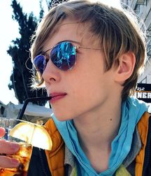 cute boys 40  5e114f85b3eaa.jpg
