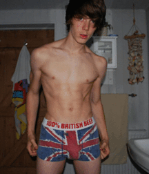 Sam Vere 5df297595f84a.gif