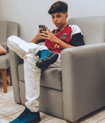 Skyler teens 98 degrees  608e03e21cd29.jpg