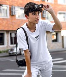 Skyler teens 98 degrees  608e03f8e2503.jpg