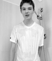 Skyler teens 98 degrees  608e04805be8f.jpg