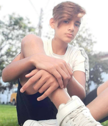 Skyler teens 98.1 degrees gay tube 6095e5f25e97c.png