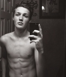 Jordan Simcox 5df8f4dee507b.jpg