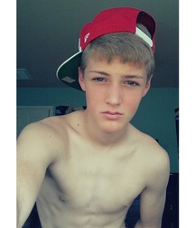 Jordan Simcox 5df8f594386b6.jpg