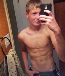 Jordan Simcox 5df8f599418d3.jpg