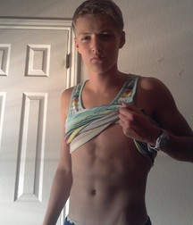 Jordan Simcox 5df8f5b99d40a.jpg