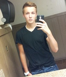 Jordan Simcox Hot Boy 5e35a08971516.jpg