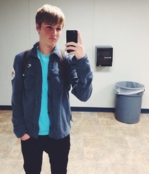 Jordan Simcox Hot Boy 5e35a08b81fb9.jpg