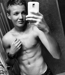 Jordan Simcox Hot Boy 5e35a0dc5ed31.jpg