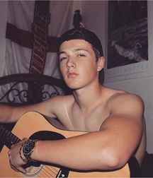 Jordan Simcox Hot Boy 5e35a157e6ea5.jpg