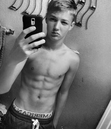 Jordan Simcox Hot Boy 5e35a1f9a8895.jpg