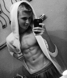 Jordan Simcox Hot Boy 5e35a1fc397ba.jpg