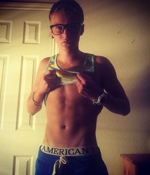 Jordan Simcox Hot Boy 5e35a231e3b3f.jpg