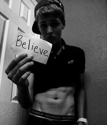 Jordan Simcox Hot Boy 5e35a2376fc1e.jpg