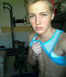 Jordan Simcox Hot Boy 5e35a2b807f06.jpg