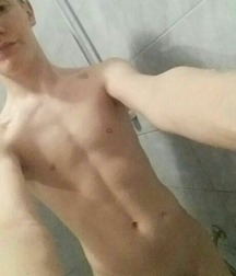 A cornucopia of Blonds 5e81886380d16.jpg