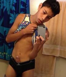Selfies Twink Tube Boys Porn 6052d6ed5fde7.jpg