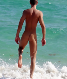 Nude Beach Lads Gay Tube 609b8713e2429.png