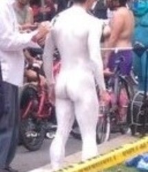 Naked Bike Rides 62b91ee783295.jpg