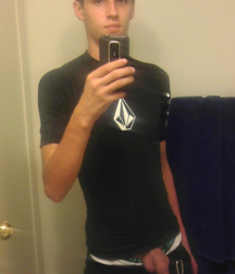 Selfies Continued Phone Sexy Boys Porn 62f16467aefe2.png