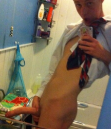 Mirror Selfies Chapter Homemade Gay Boys Porn Guys 62ff2b0e16bf7.png