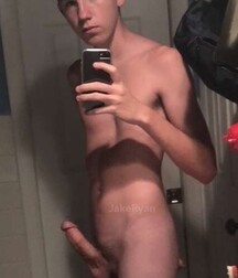 Continue Mirror Selfies Gay Boy Nude Porn Twinks 630006d67017e.jpg