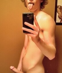 More Mirror Selfies Gay Boy Nude Porn Twinks