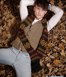 Autumn Boys Porn 615c12fa580a6.jpg