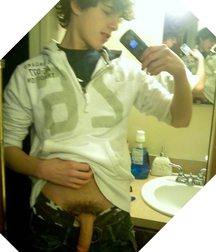 Selfies 5dfeb83c25294.jpg