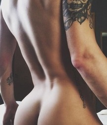 Sexy Boys - 151 5ecc18aa1c428.jpg