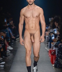 Sexy Boys - 152 5ecd1fe33d3a3.jpg