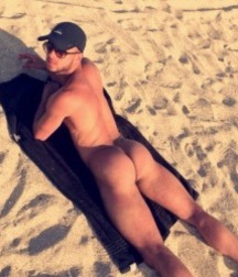 Sexy Boys - 248 5f537cc32d741.jpg