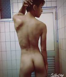 Sexy Boys - 302 5fa43c205ba2c.jpg