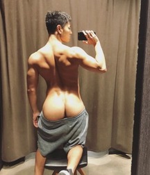 Sexy Boys - 380 602e71e1a8784.jpg