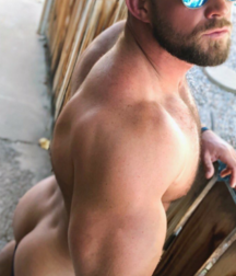 Sexy Boys - 471 60c4c443246c9.png