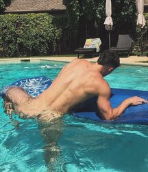 Sexy Boys - 519 611c26d1b0cef.jpg