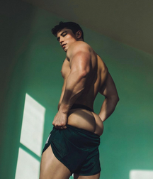 Sexy Boys - 532 613177e1b6539.png