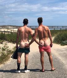 Sexy Boys - 544 614dfbce03a2f.jpg