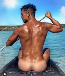 Sexy Boys - 558 617c6c06a5de0.jpg