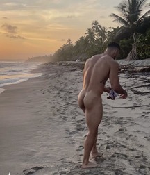 Sexy Boys - 566 619da465222b8.jpg