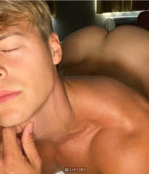Sexy Boys - 567 61a00f7cd06c1.png