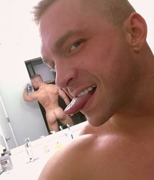 Sexy Boys - 572 61bbbd517973c.jpg