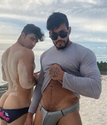 Sexy Boys - 572 61bbbd5ac64c1.jpg