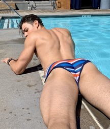 Sexy Boys - 577 61d50795517cc.jpg