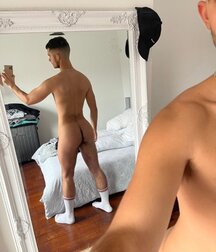 Sexy Boys - 590 622e1fce40264.jpg