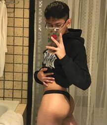 Sexy Boys - 596 6265e5fc6f39a.jpg