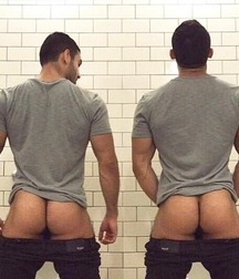 Sexy Boys - 605 62b0f21368ea8.jpg