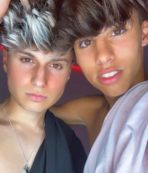 From Ian :-) Teen Gay Tube  5f2b3b9289082.png