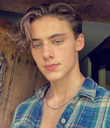 From Ian :-) Cute gay tube non nude twinks young guys 5f3313315164e.png